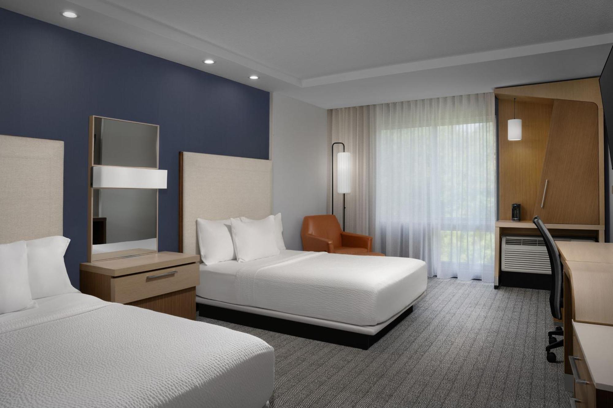 Hotel Courtyard By Marriott Philadelphia Bensalem Exterior foto